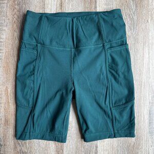 Mondetta Performance Ribbed Biker Shorts - size Small